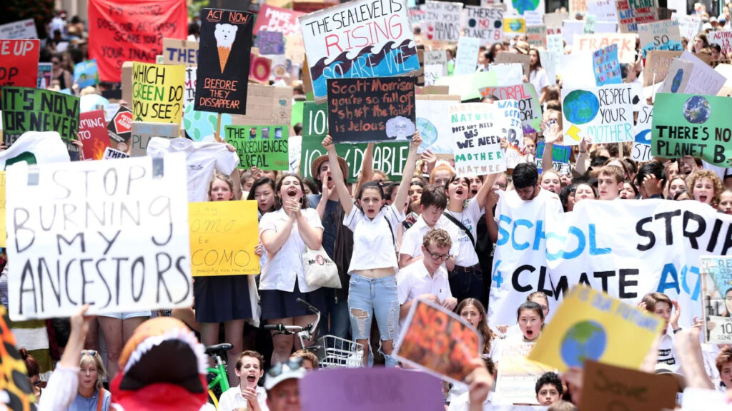 Avustralya’da Binlerce Öğrenci İklim Değişikliğine Dikkat Çekmek İçin Okula Gitmedi 1. Fotoğraf