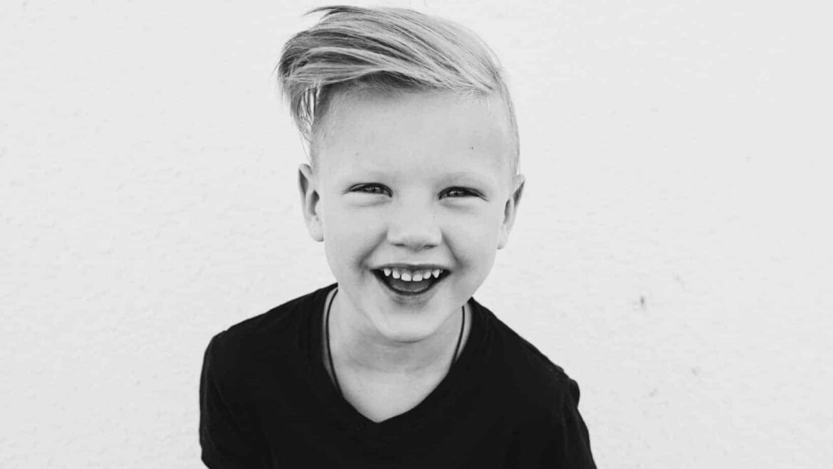 Mutlu Bir Çocukluğun 10 Sırrı Başlangıç Görseli